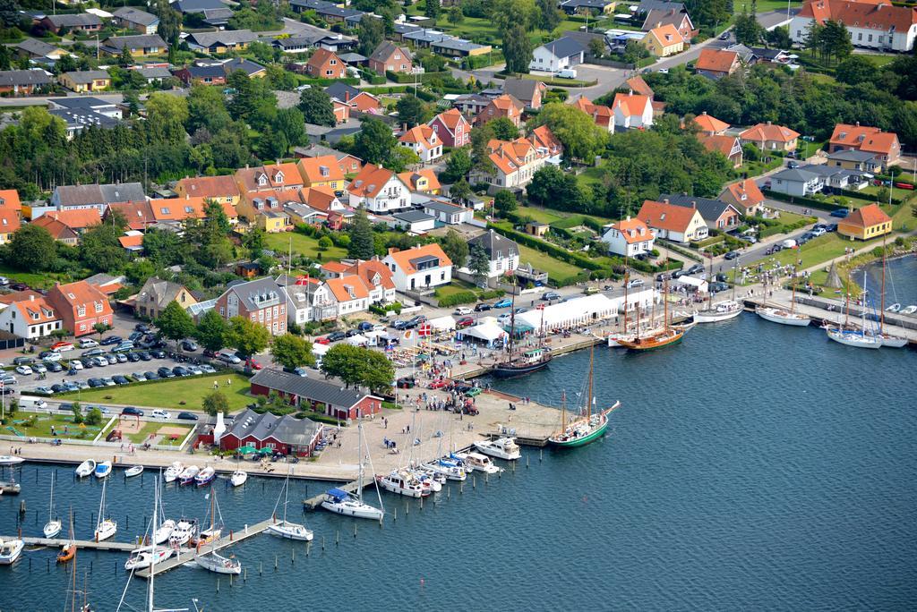 Hotel Nysted Havn Exterior foto